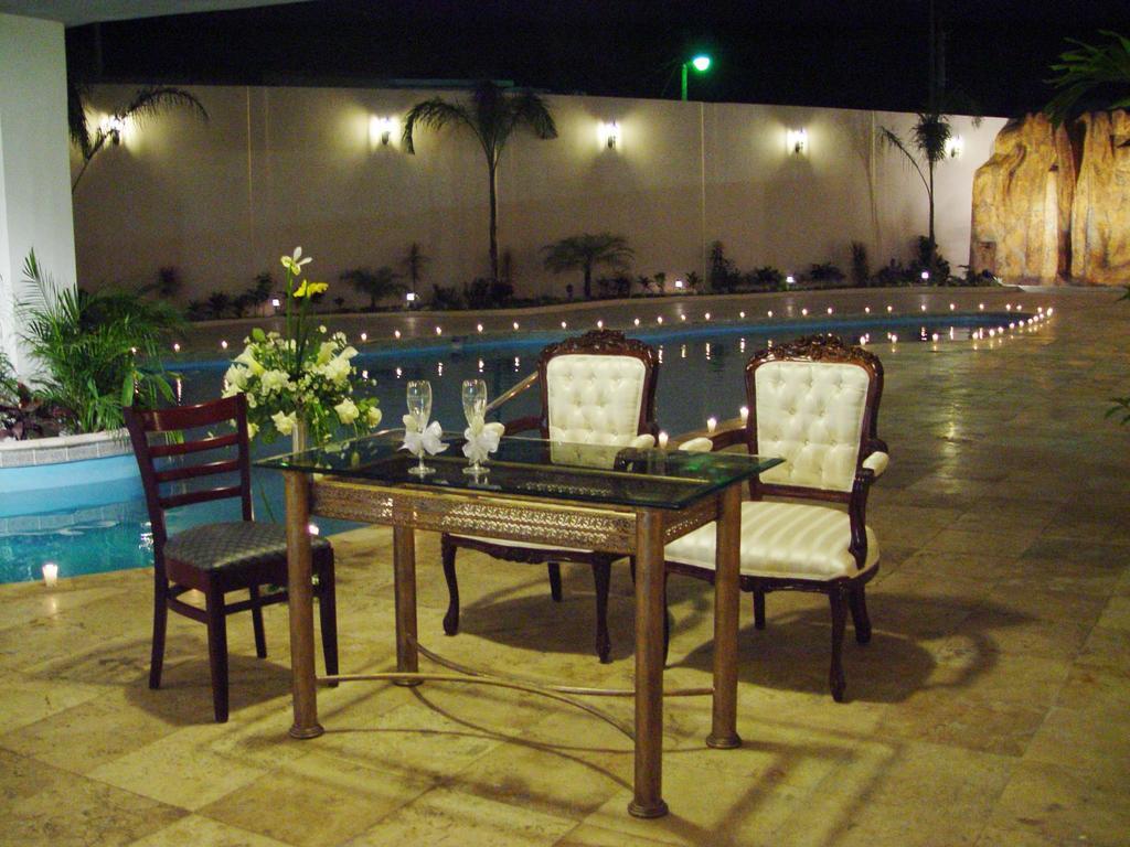 Royal Garden Reynosa Ξενοδοχείο Ανέσεις φωτογραφία